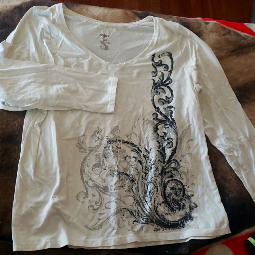 Long Sleeve Tee